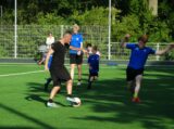 Laatste training S.K.N.W.K. JO10-1 van seizoen 2022-2023 (partijtje tegen de ouders) (78/165)